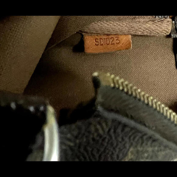 Louis Vuitton HTF OG Mini Pochette Brown LV Monogram Leather Detachable Strap - Picture 5 of 5